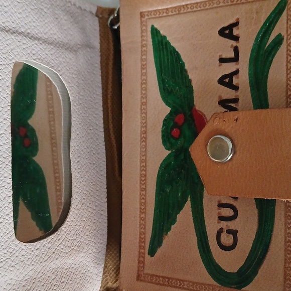 Guatemala Tourist Wallet Leather Embossed Hand Painted Crafts Mexico Unisex - Picture 14 of 14